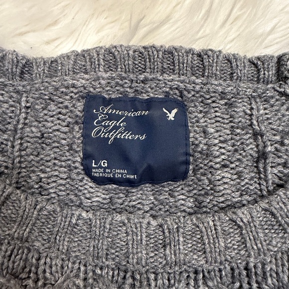 American Eagle AEO will blend cable knit textured sweater metal stud detail L - Picture 4 of 8
